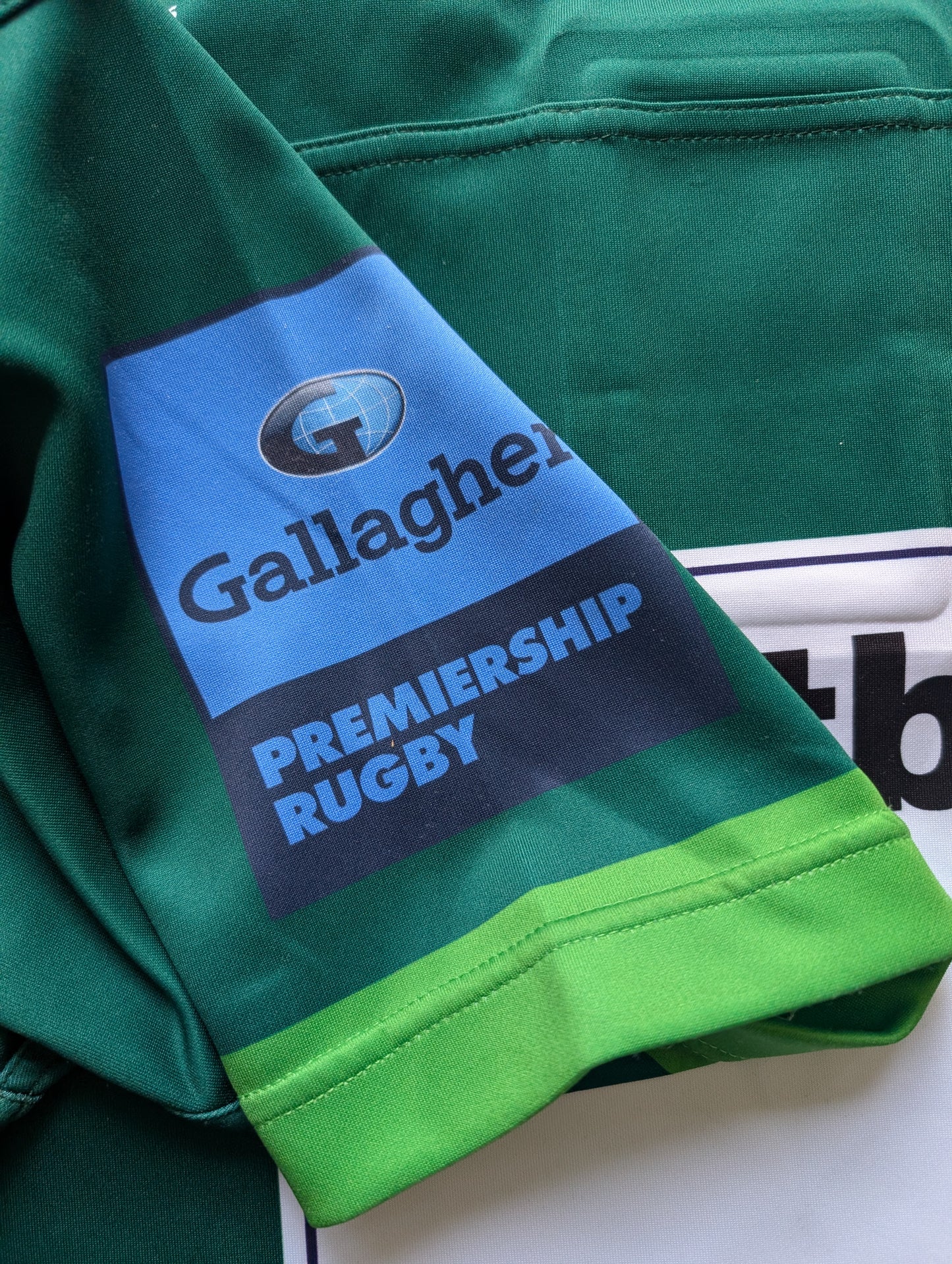 BLK London Irish Signed Rugby Jersey - Large mens