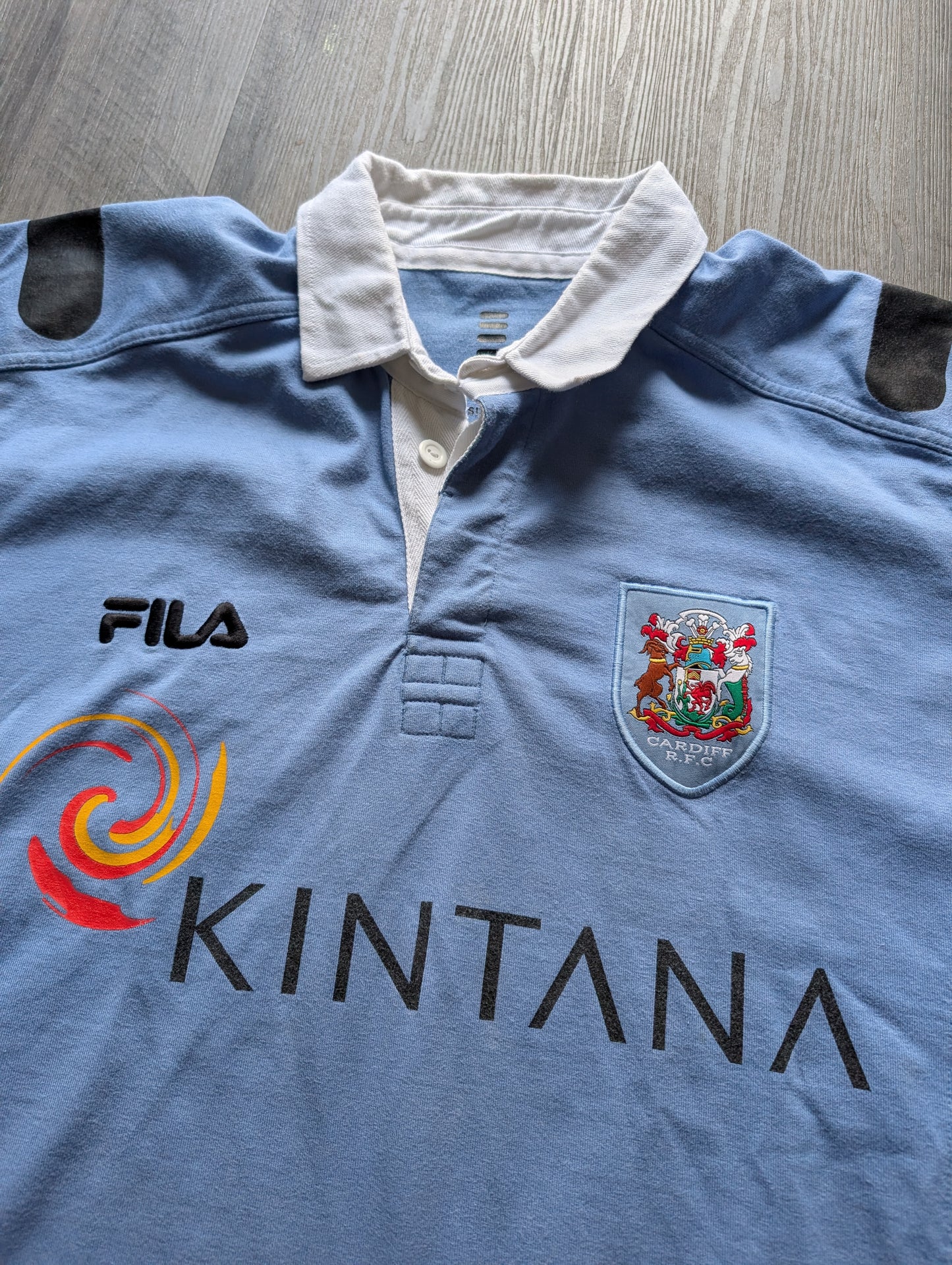 Cardiff R.F.C Vintage Fila Rugby Jersey Mens 2001/02 Season - size Large