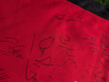 Kukri London Welsh Vintage classic Rugby jersey - Signed by Team - Large