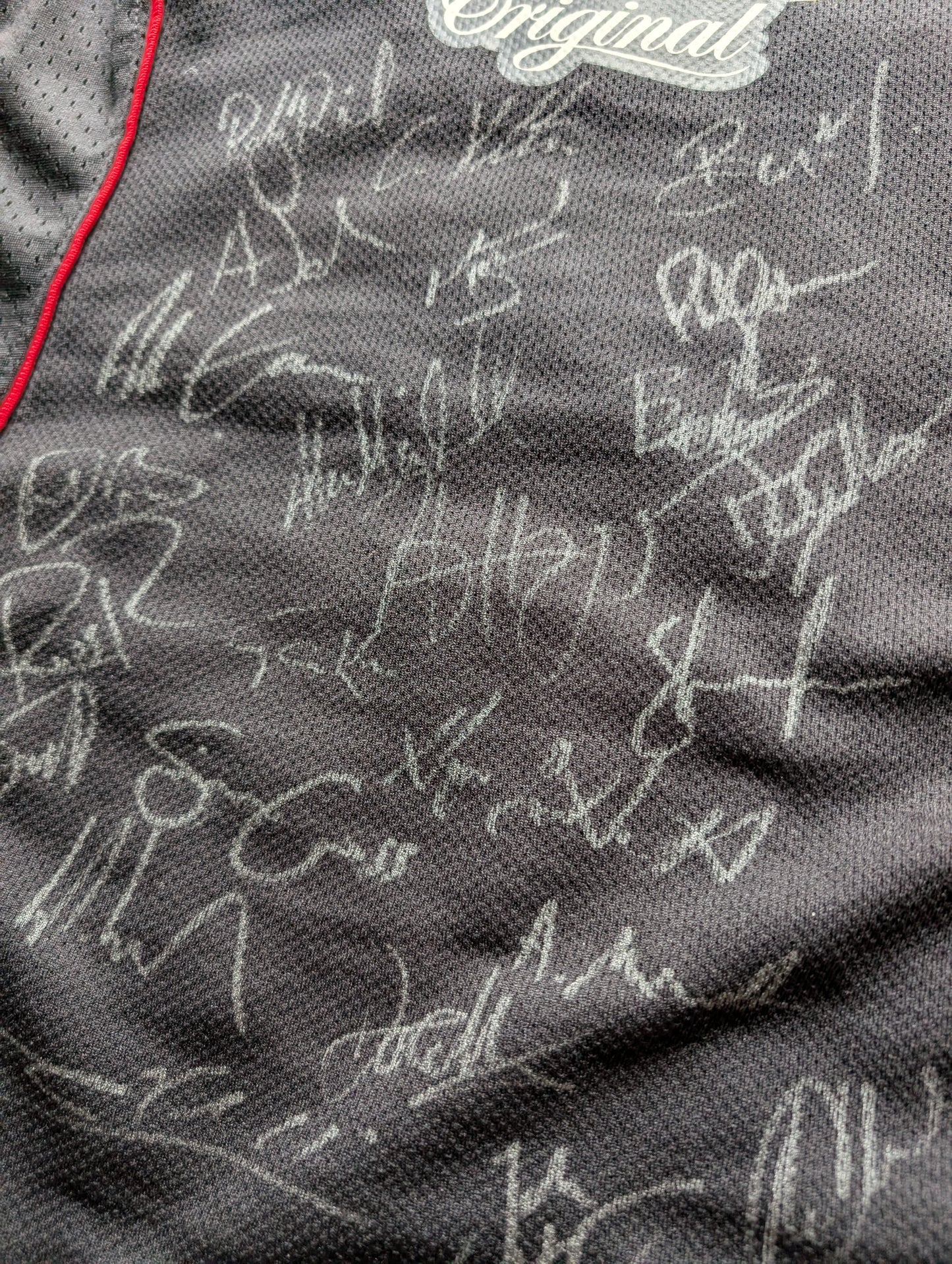 Edinburgh Rugby Kooga Vintage 2007/2008 Jersey - XXL - Signed by squad